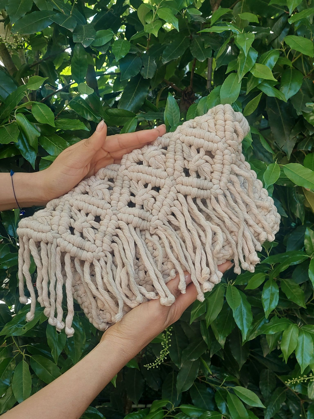 Pochette bandoulière en macramé beige – Esprit bohème