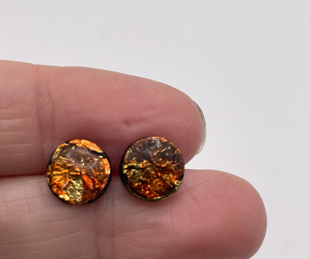 Fiery amber studs 