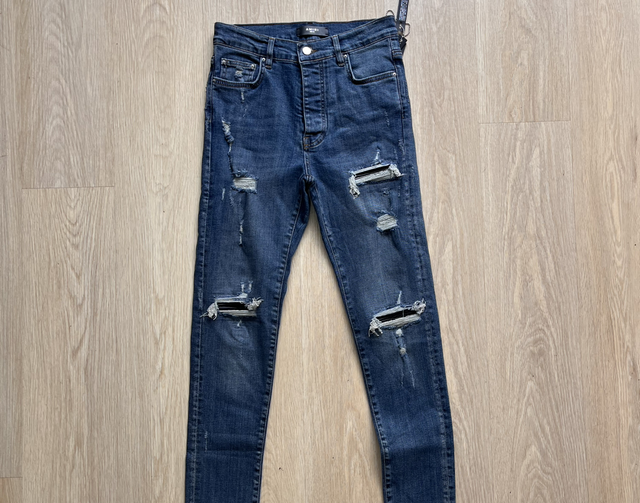 Amiri Jeans size 30 NEW