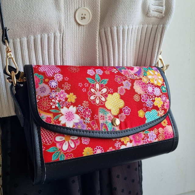 Mini-sac cartable "Miya" rouge doré & simili cuir noir