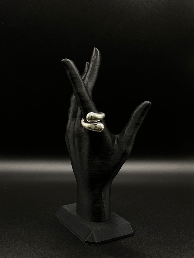 Anel regulável rígido achatado