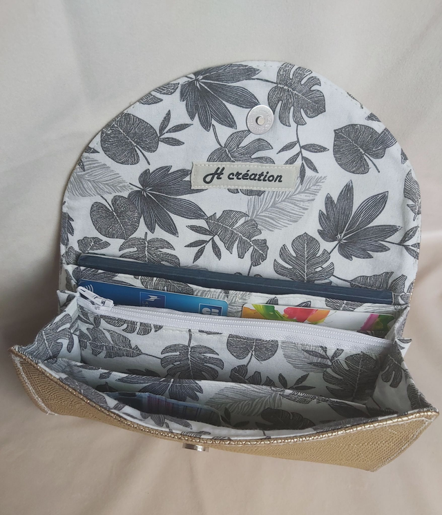 Portefeuille simili cuir doré