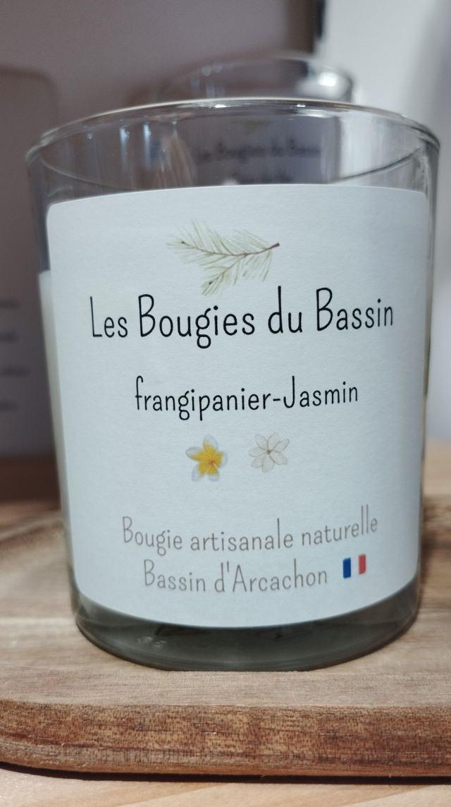 Frangipanier-Jasmin  Bougie artisanale - plus de 30 heures de combustion