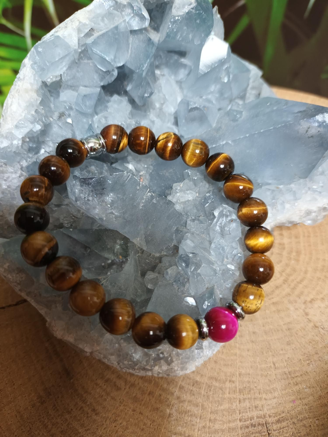 Bracelet en œil de tigre et perle œil de tigre teinté