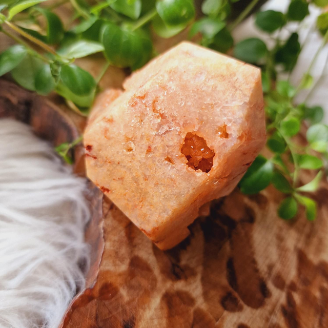 Pink Amethyst Druzy Point 147g
