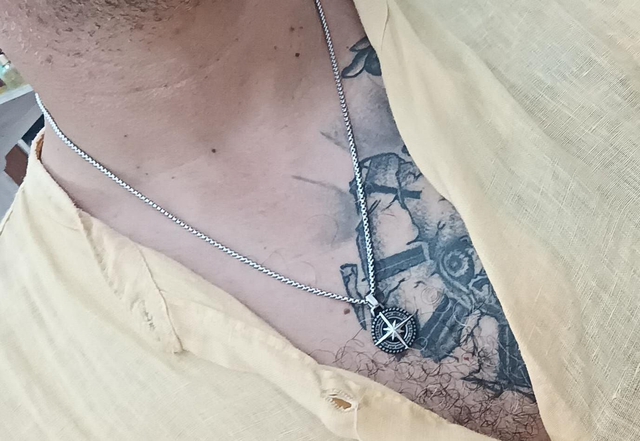 Collana uomo acciaio rosa dei venti antichizzata