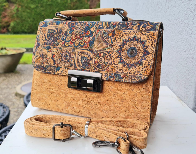 Petit sac à main/bandoulière (bretelle amovible)