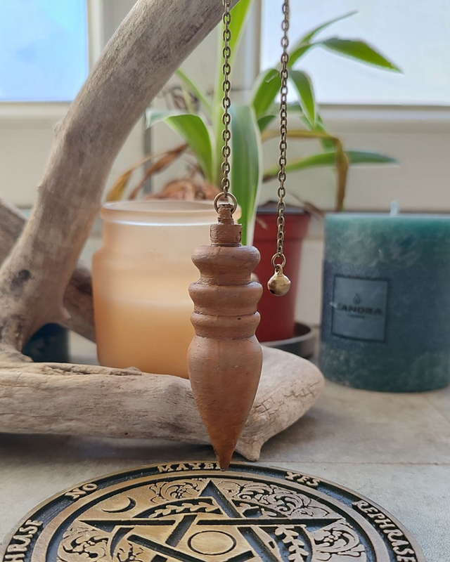 Pendule de Radiesthésie Artisanal - Outil de Précision pour Magnétisme et Divination