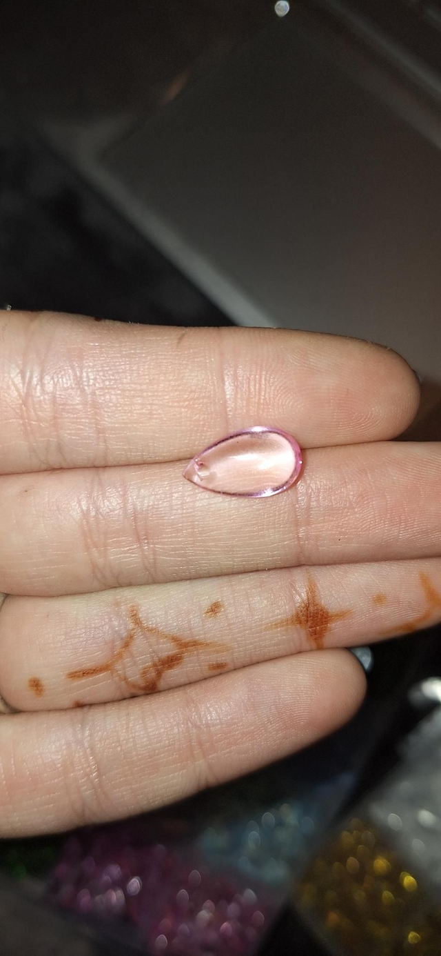 Glass gems bright pink Translucent 