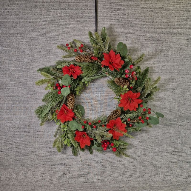X-Large Artificial Mixed Foliage Christmas Wreath - Red Poinsettia