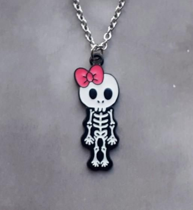 Girly Skeleton Necklace 