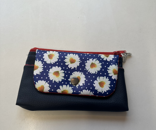 Purse - The Mia Purse - Daisies