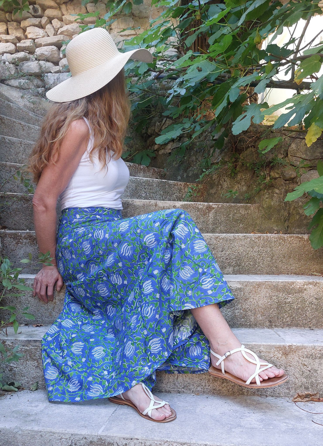 Robe/Jupe 3-en-1 d&#039;été florale bleue en coton voile léger imprimé à la main – Robe polyvalente bohème plage, casual ou élégant 