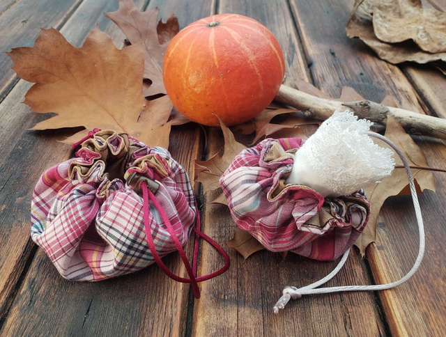 Pochette bourse -- Rose carreau