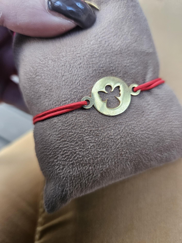 Bracelet ange élastique rouge