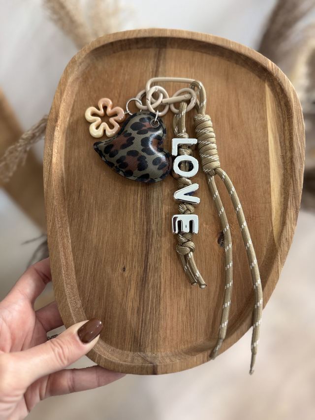 Porte-Clé Bijou de sac Coeur léopard kaki