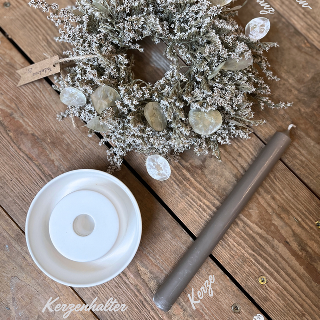 Set - Trockenblumenkranz, Kerzenhalter und Kerze