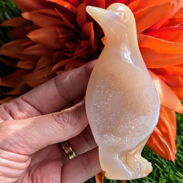 Druzy Agate Penguin Carving
