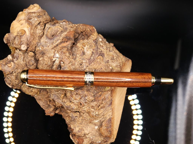 Stylo plume gentleman Palissandre santos