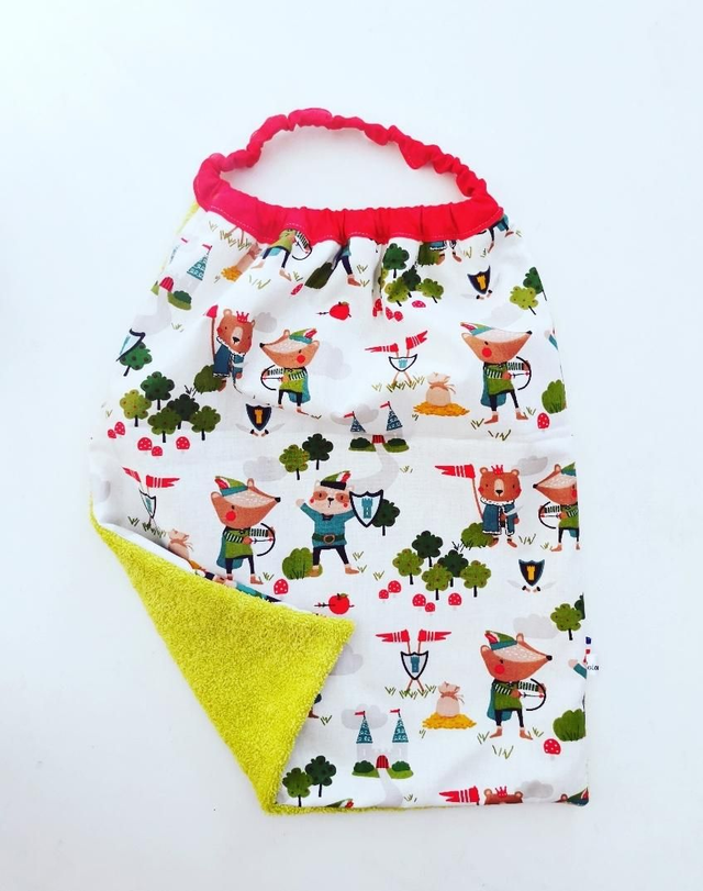 Bavoir serviette Robin des bois
