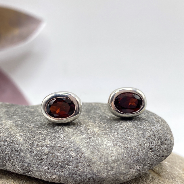 REFURBISHED Garnet and Sterling Silver Stud Earrings for pierced ears