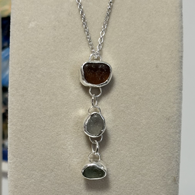 Tri glass pendant (3)