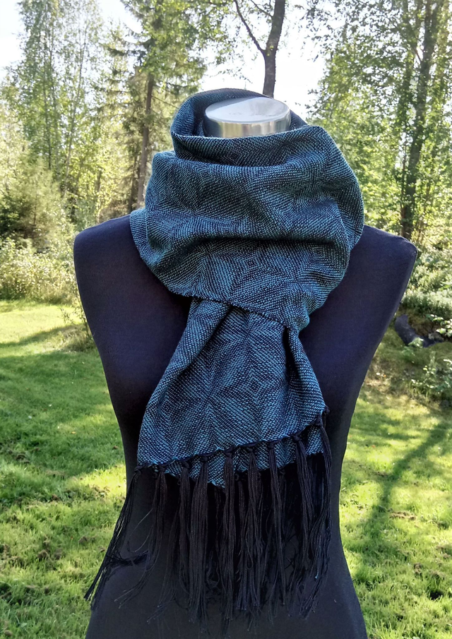 Tähdet- huivi / Stars- Scarf