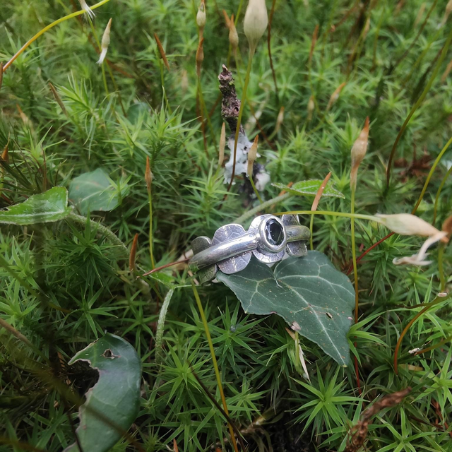 Bague en Argent inspiration Jarretière Nervure Tourmaline verte