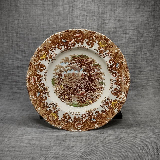 Alfred Meakin | Soepbord (diameter 23 cm | hoogte 3 cm) geschulpte rand met ‘Romance’ motief in bruine kleur en andere kleurtinten | Vintage