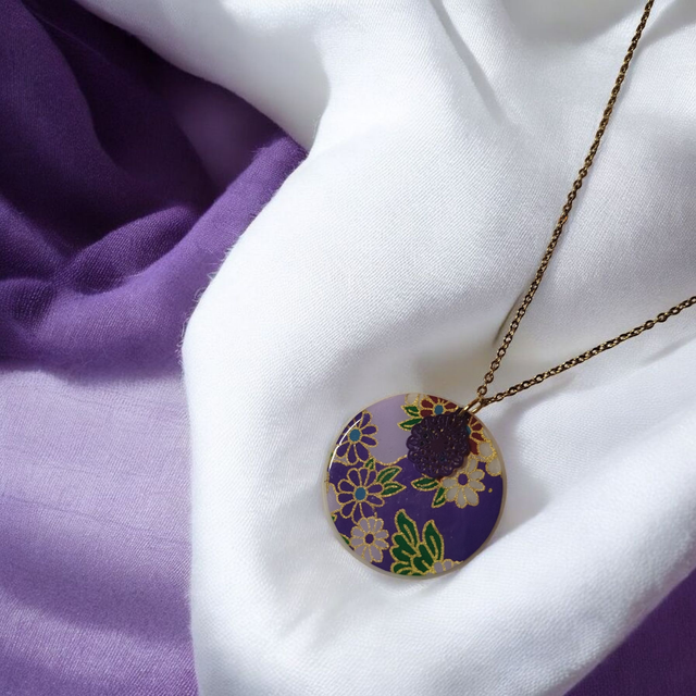 Collier acier inoxydable motifs japonais violet et parme