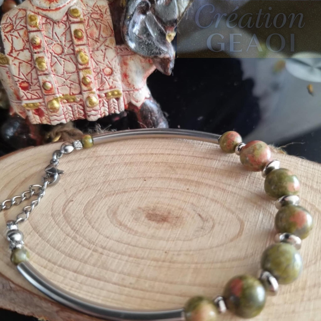 Jumelle Elegante Unakite