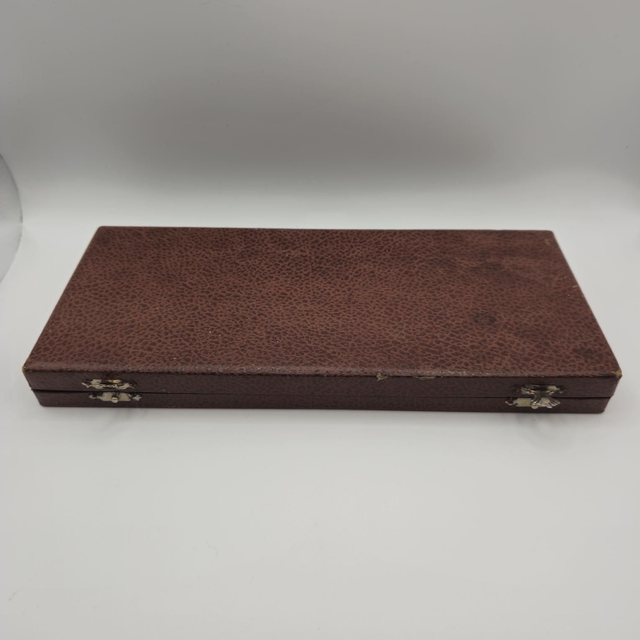 Ensemble de 11 porte-couteaux en cristal