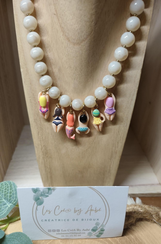 COLLIER PERLES NACRE/ PETITES NAGEUSES 0000483