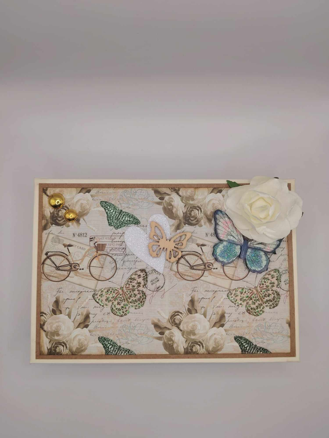 Boîte magique thème "Papillons"