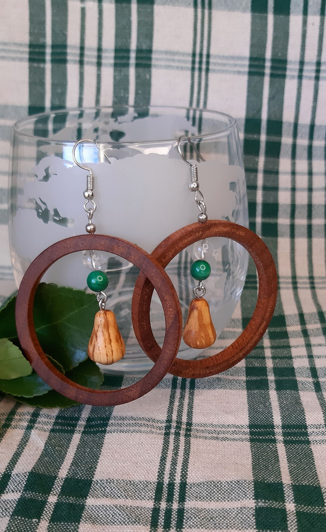 Créoles bois et pierres naturelles