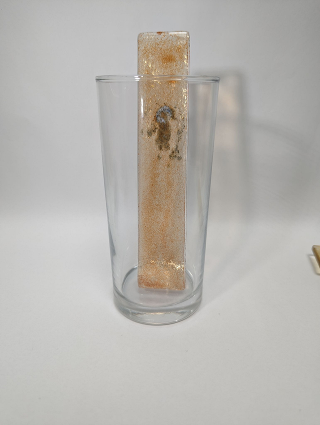 Touillette en poudre de verre + eau rouge