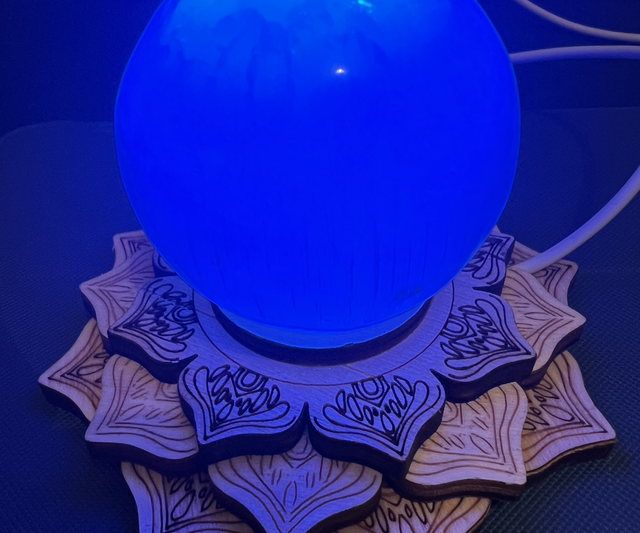Lampe lotus avec sélénite 