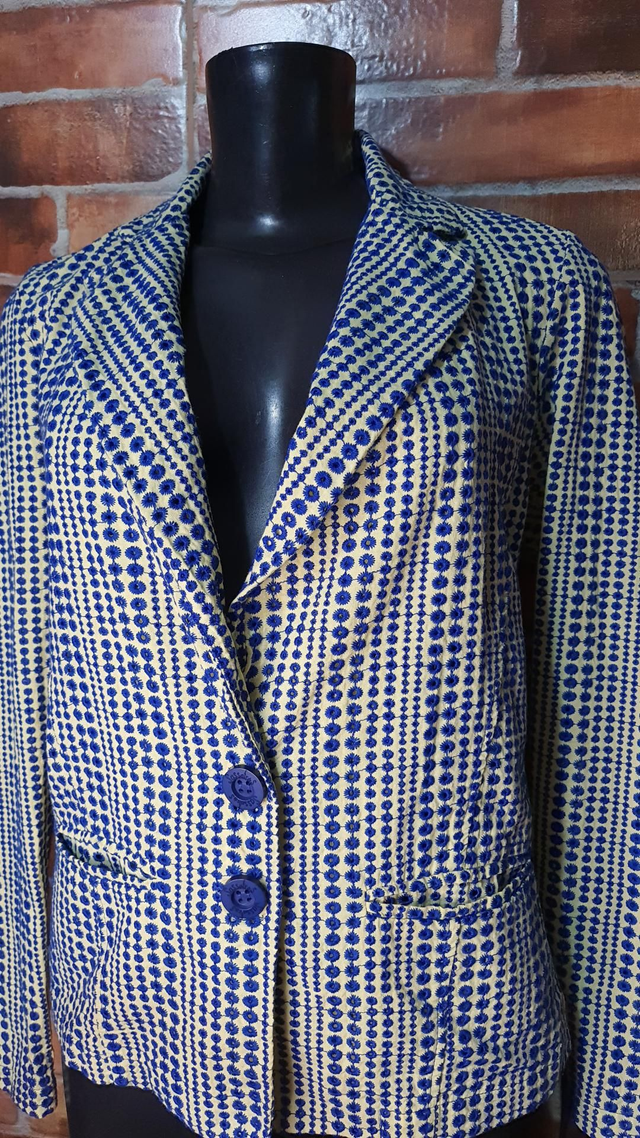 Terninho T/38. Manga Longa, OBS: Usado Super Conservado 