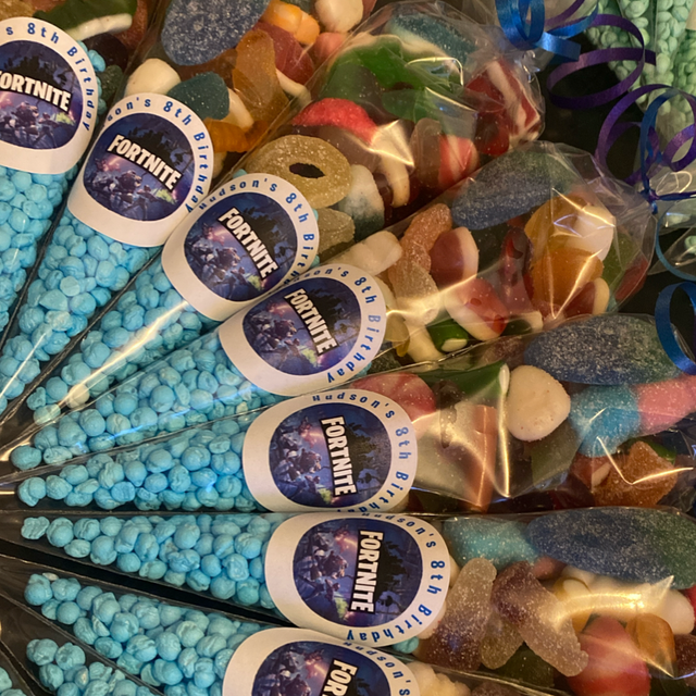 Sweet cones Fortnite blue and purple ribbon 