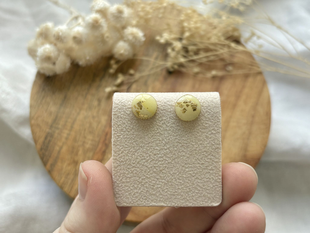 Clou - jaune beurre - rond