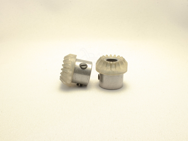 Pignon d&#039;arbre vertical supérieur Singer (247, 367, 354)