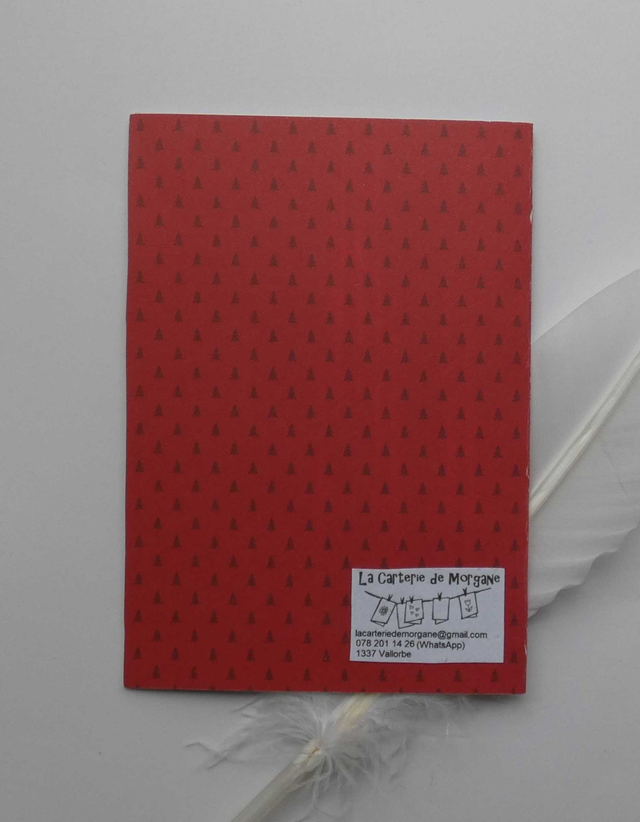 Le sapin de Noël brodé