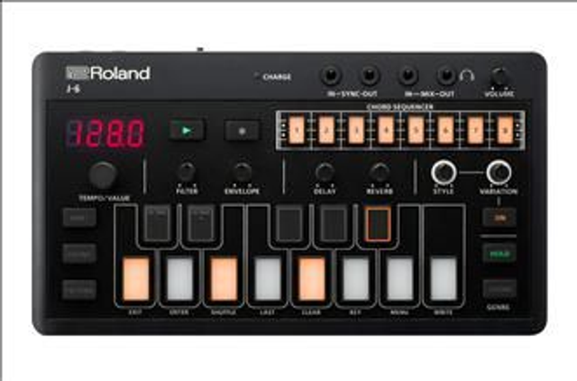 Roland J6 Aira 