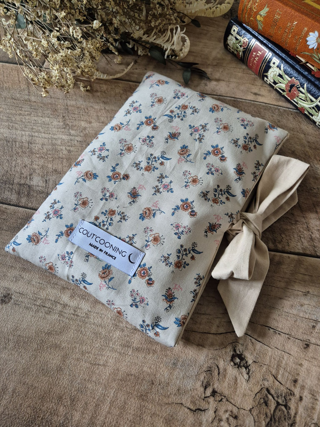 Housse de livre molletonnée Petites Fleurs