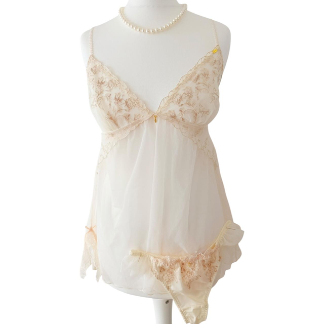 Cream floral embroidered cami + underwear set 