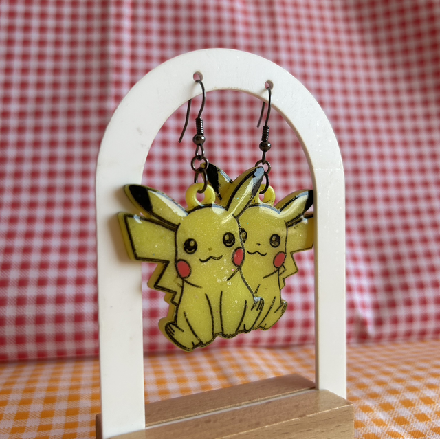 Pendientes Pikachu