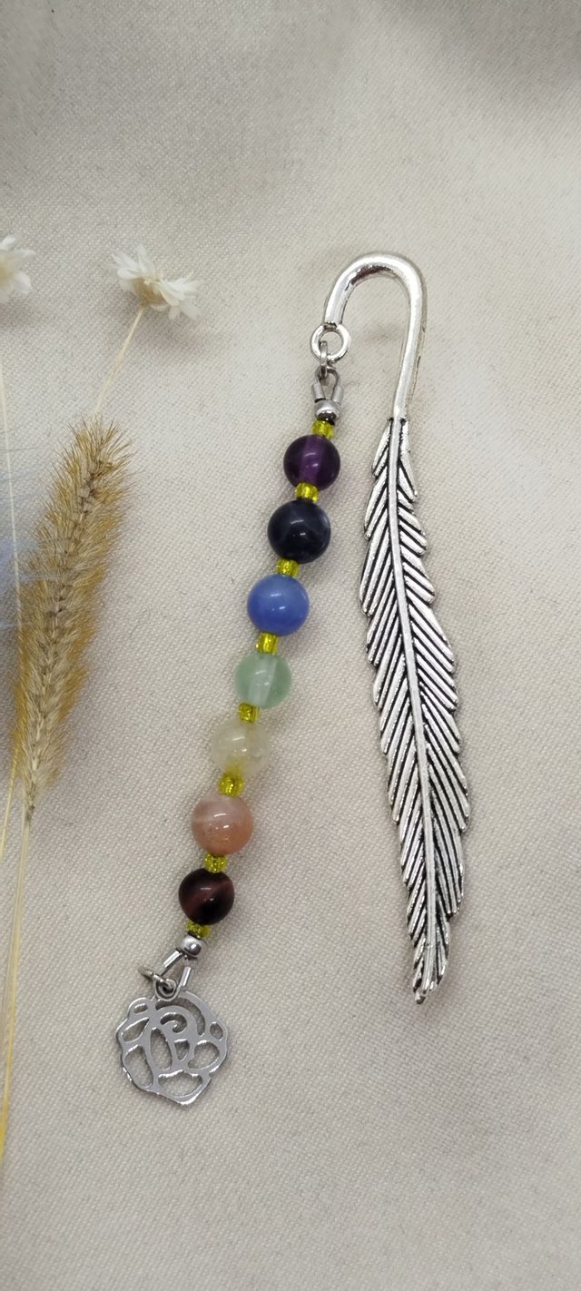 Marque-pages style tibétain avec pierres naturelles 7 chakras 