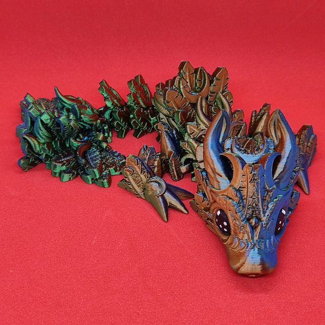 Lunar Taddling Dragon – Articulated Fantasy Figurine & Unique Gift for Dragon Lovers, Celestial Dragon Decor, Moon-themed dragon collectible 