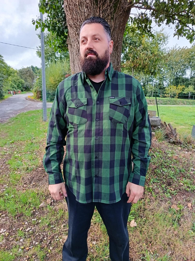 Chemise à carreaux flanelle noir et vert 