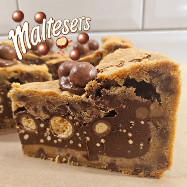 Malteser Cookie Pie Slice 